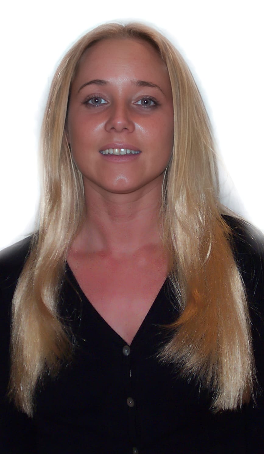 After Picture - Shoulder Length to Long Strawberry Blonde