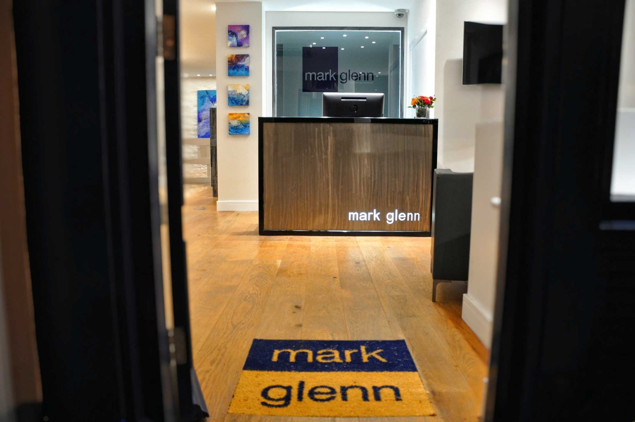 Mark Glenn Hair Enhancement, London - entrance