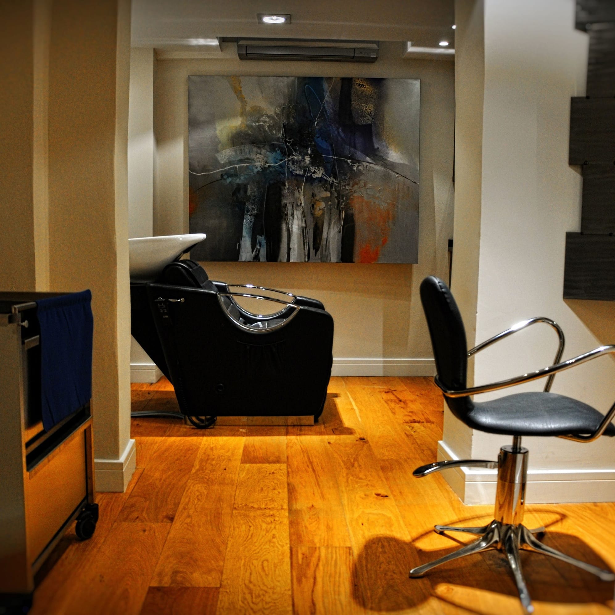 Self-contained, private styling suites at Mark Glenn Hair Enhancement, London