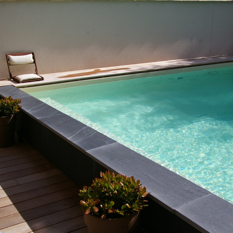 pierre-naturelle-marches-templiers-cendre-piscine-omstone-caraibes-martinique