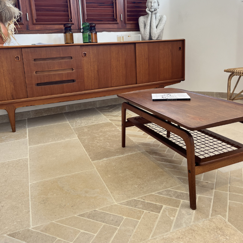 pierre-naturelle-des-templiers-beige-marches-omstone-caraibes-martinique