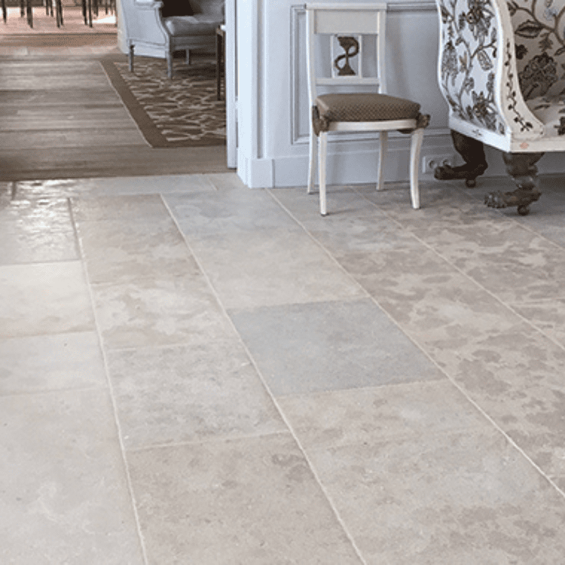 pierre-naturelle-antique-beige-omstone-caraibes-martinique