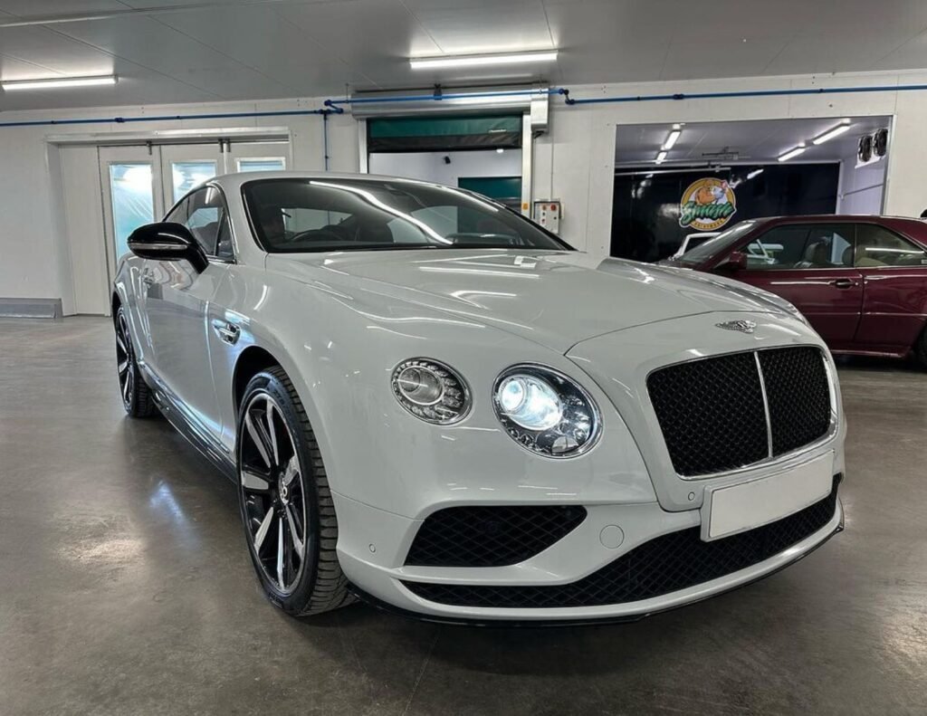 Bentley Continental 4