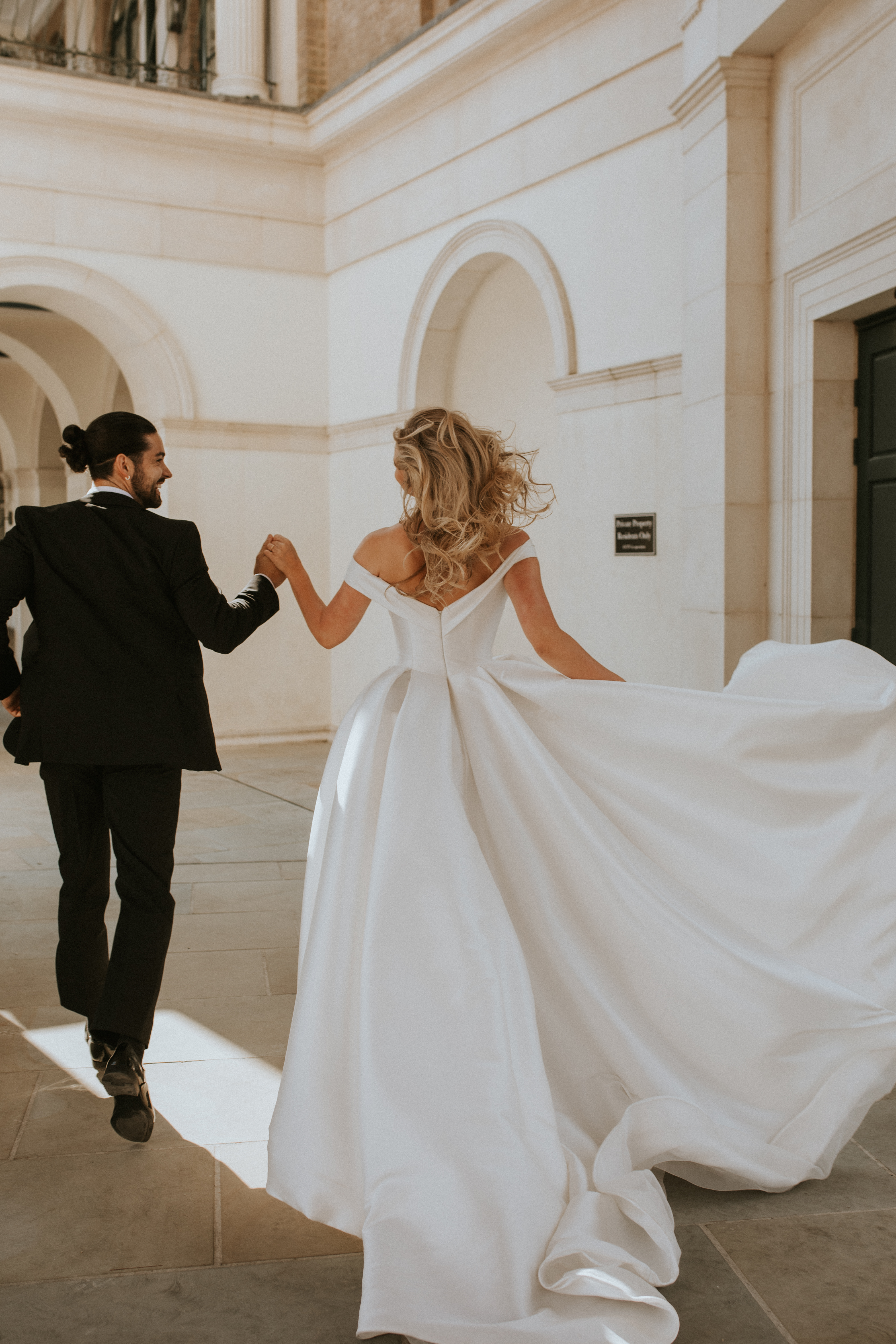 Happy couple relaxed on wedding day