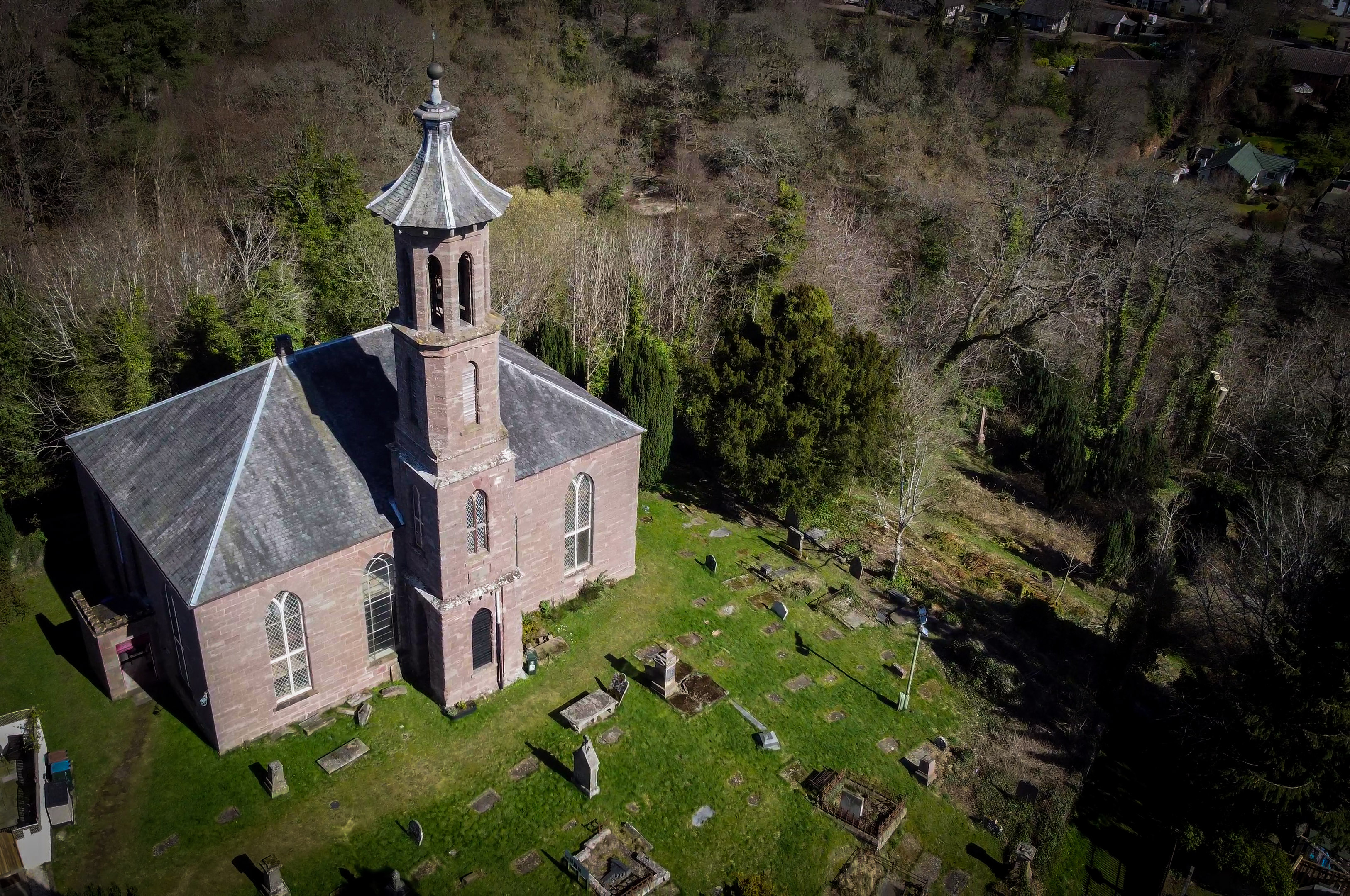https://uploads.prod01.london.platform-os.com/instances/951/assets/The Hill Kirk & Churchyard