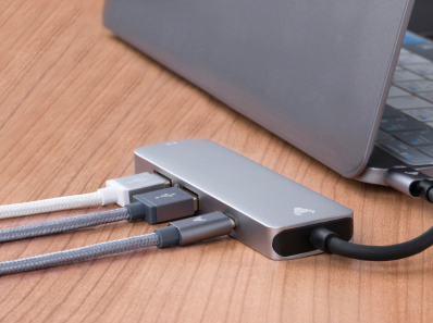 Hubs USB et connectique informatique en Martinique